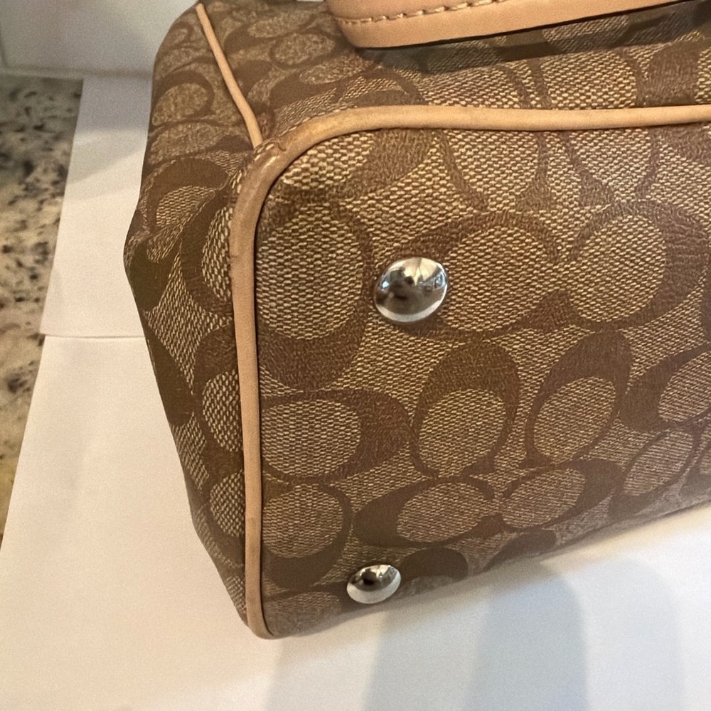 Coach Peyton Signature Jordan Double Zip Carryall F32838 - Picture 6 of 11